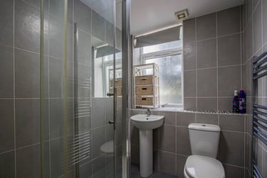 6 bed house, Rhymney Street, Plasnewydd, Cardiff, CF244DF - Image 9